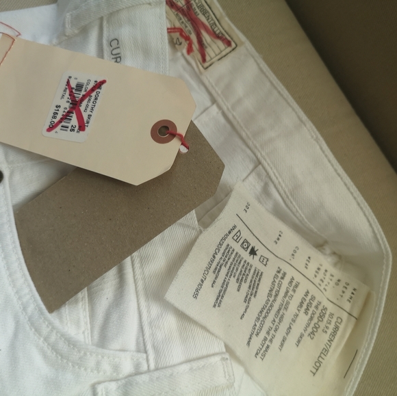 White denim skirt. - Picture 12 of 13